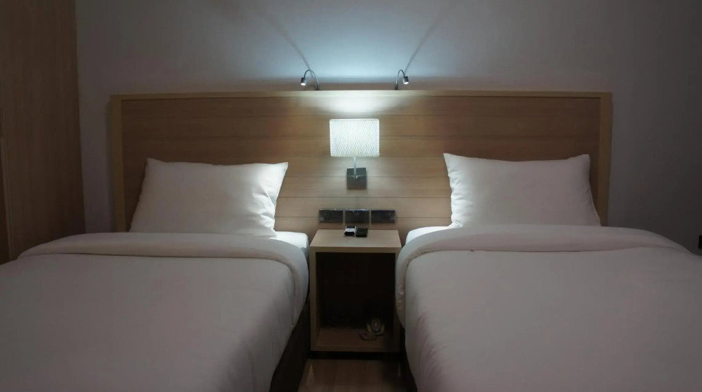 Hotel Rcn Court And Inn