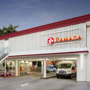 Sejur Ramada By Wyndham Miami Springs International Arpt vacanta Miami