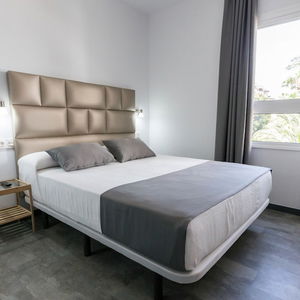 Hotel Bajondillo Beach Cozy Inns cazare Torremolinos