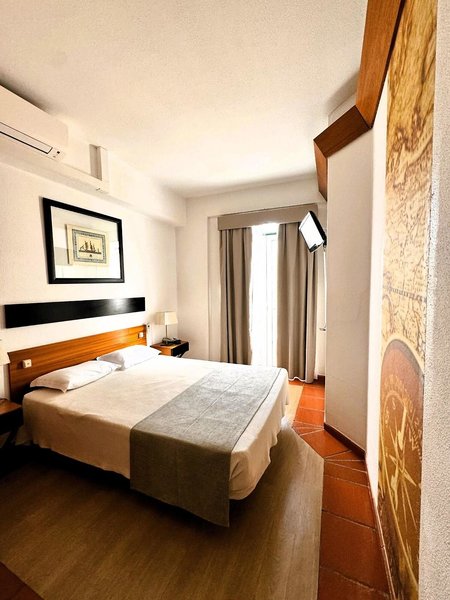 Lagosmar Hotel