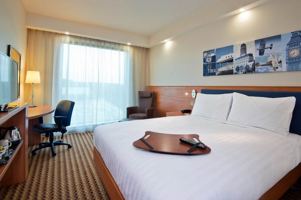 Hampton By Hilton London Luton Airport