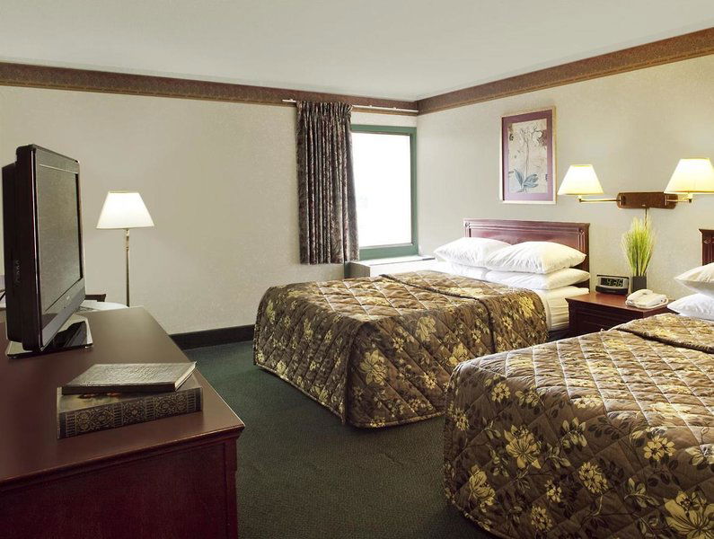 Hotel Canadas Best Value Inn Toronto