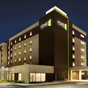 Hotel Home2 Suites By Hilton Milton Ontario cazare Milton