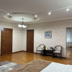 Hotel Apartment 5 cazare Almaty