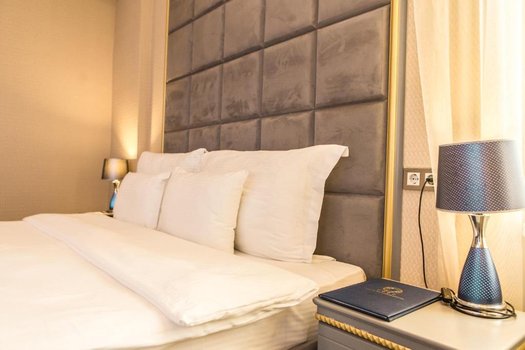 Hotel Grand Sapphire