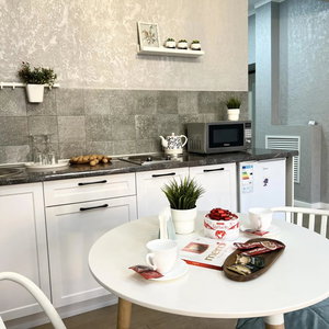 Hotel Live On Kamzin Street 41/3 cazare Pavlodar