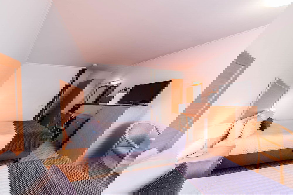 Hotel Eastern Sands City Centre