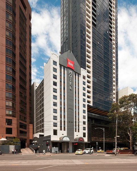 Hotel Ibis Hotel And Apartments