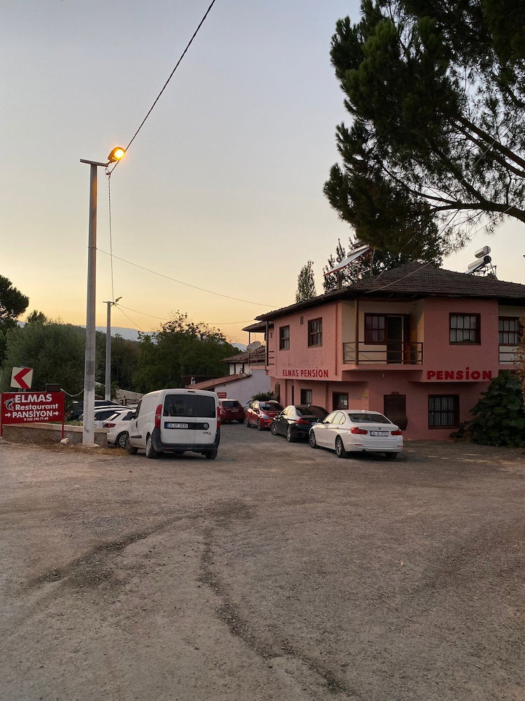 Hotel Elmas Restaurant Ve Pansiyon