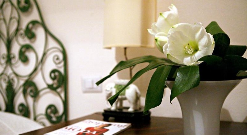 Hotel Bellezza Suites