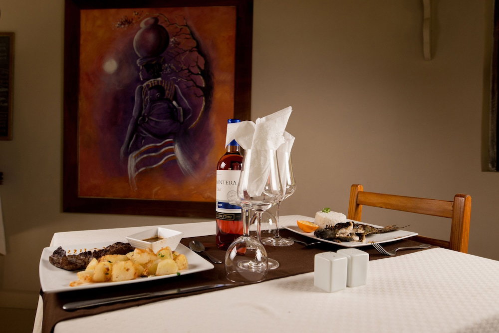 Auberge De La Table