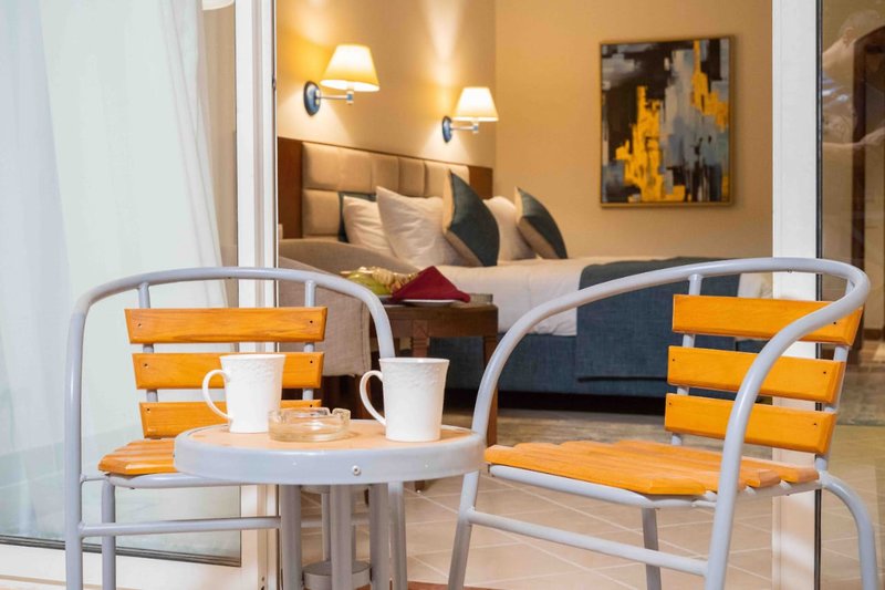 Hotel Ivy Cyrene Island Aqua Park Resort