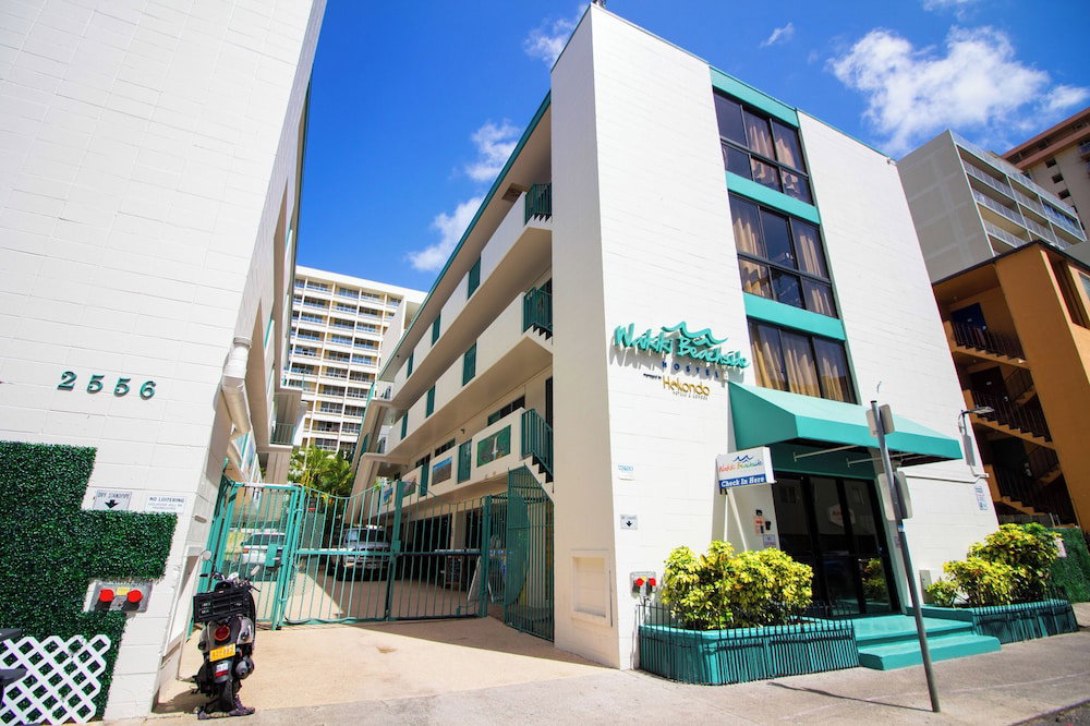 Hotel Waikiki Beachside Hostel