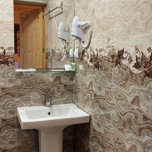 Hotel Kirch Hotel & Restaurant cazare Goris