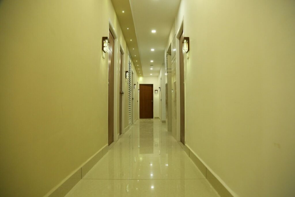 Hotel Hotel 4 U Business Class