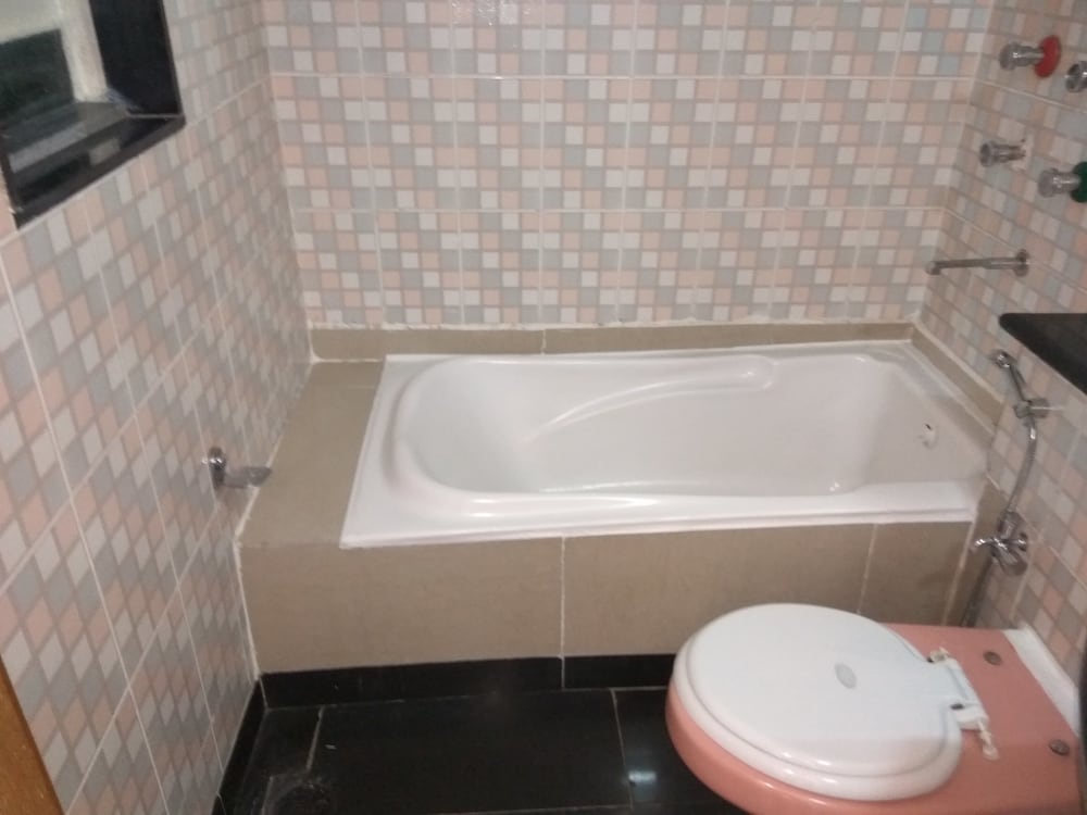 Hotel Celebrations Inn