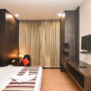 Hotel Regenta Central Grand Exotica cazare Pune