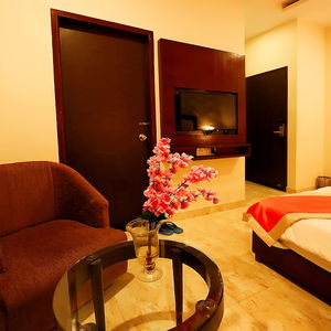 Hotel V One Pride cazare Jaipur