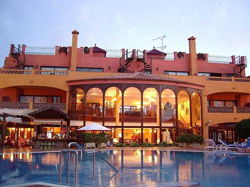 Villa Mandi Golf Resort