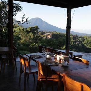 Hotel Munduk Tentrem Resort cazare Bali