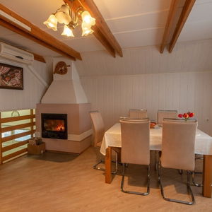Hotel Vineyard Cottage Hocevar cazare Novo Mesto