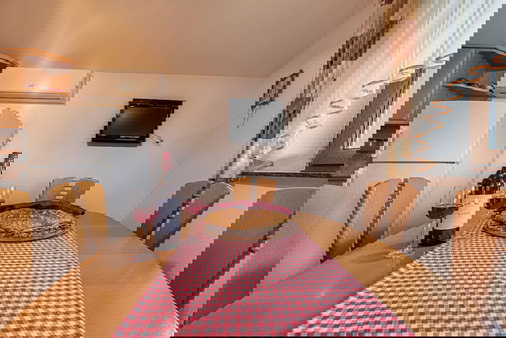 Hotel Vineyard Cottage Ucman