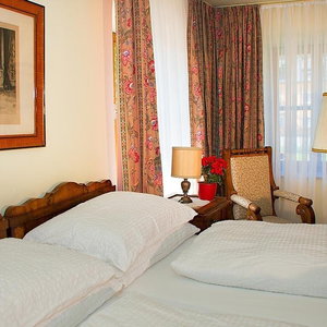 Hotel Gasthof Hohlwegwirt cazare Hallein