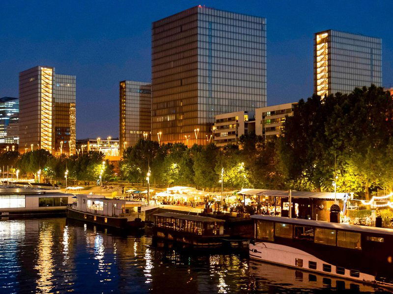 Hotel Novotel Paris 20 Belleville