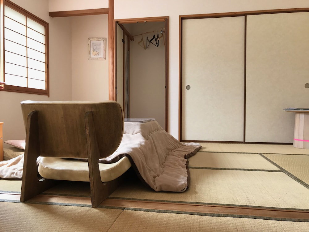Hotel Sayama Aesthetics School