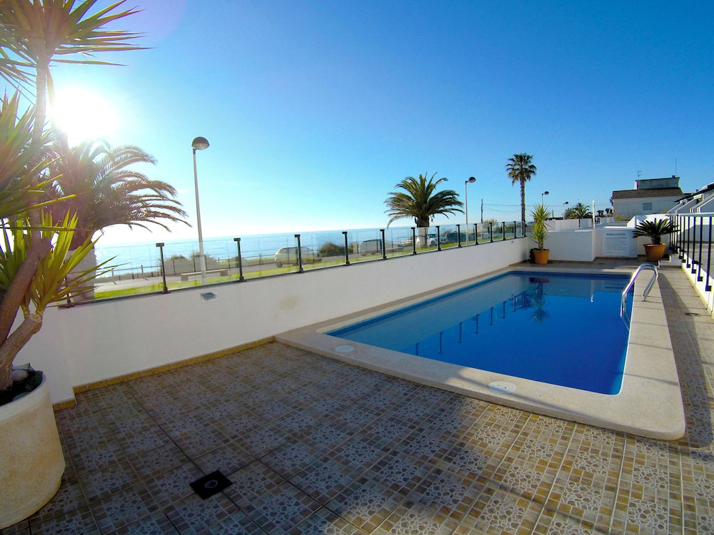 Apartamentos La Parreta Primera Línea
