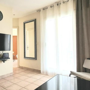 Hotel Go To Apartments In Leonardo cazare Bat Yam