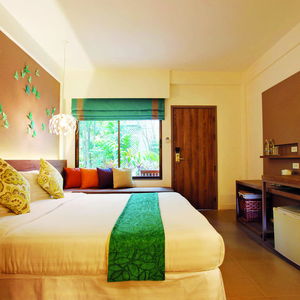 Hotel The Viridian Resort cazare Kathu