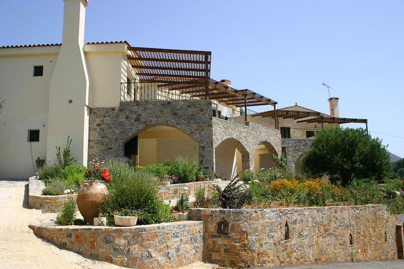 Hotel Aposperitis Villas