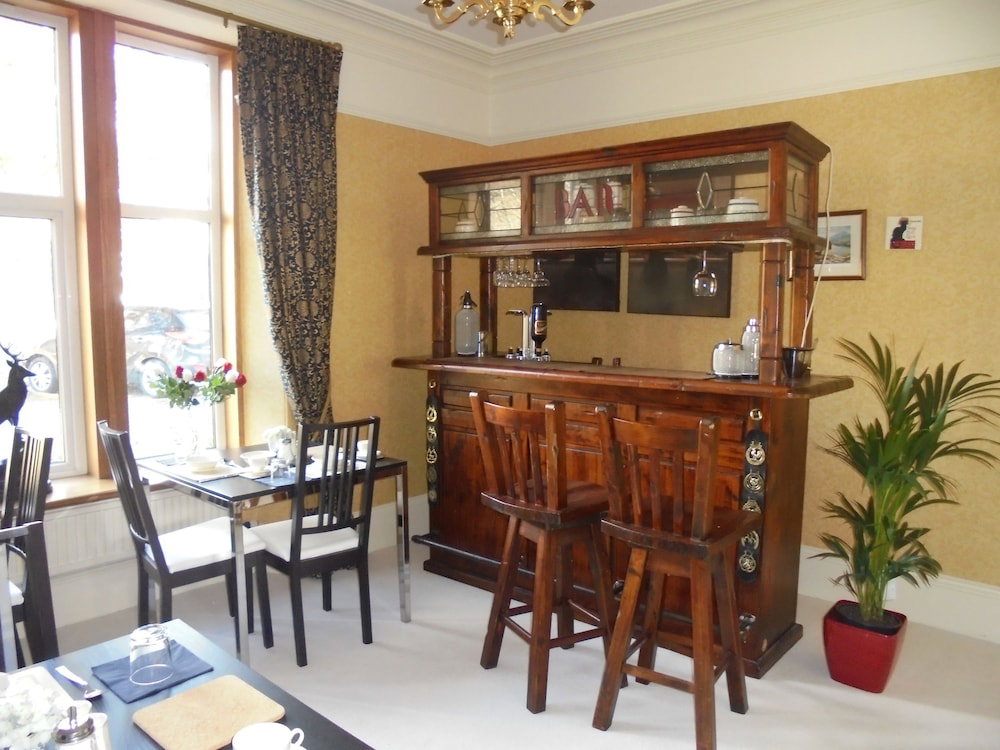 Hotel Avondale House