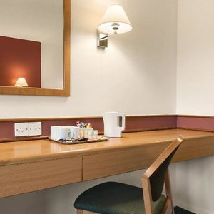 Hotel Days Inn By Wyndham Abington M74 cazare Abingdon