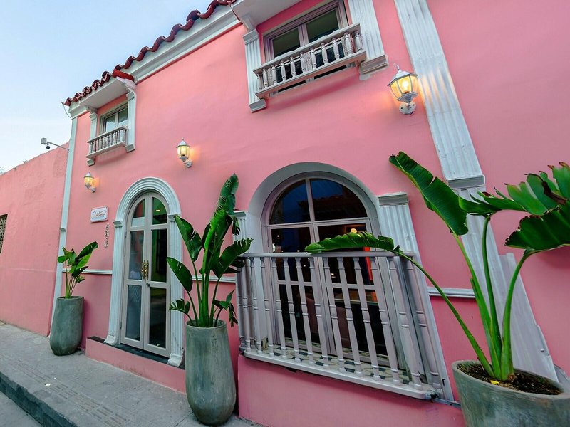 Hotel Sublime Slim House