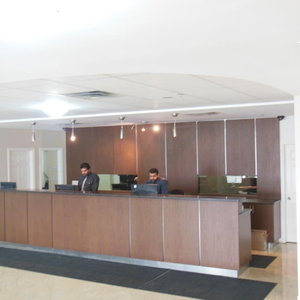 Hotel Nu Hotel Toronto cazare Mississauga