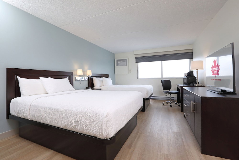 Hotel Canad Inns Destination Centre Polo Park