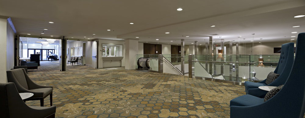 Hotel Deltas By Marriott Winnipeg