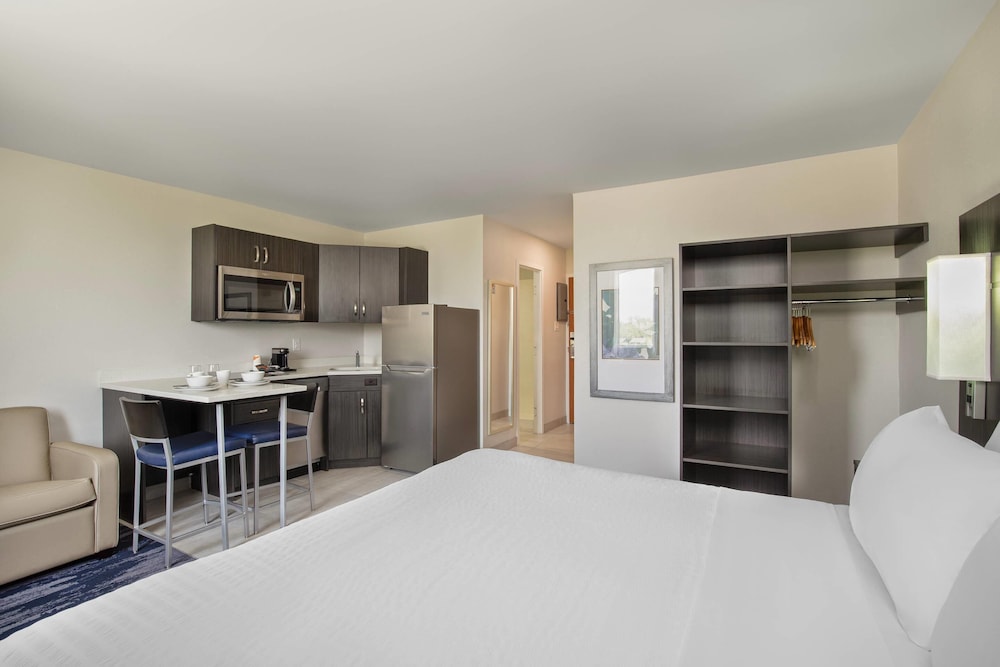 Hotel Quality Inn And Suites Winnipeg