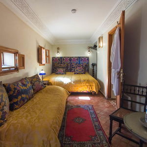 Hotel Ryad Thamayna cazare Sale