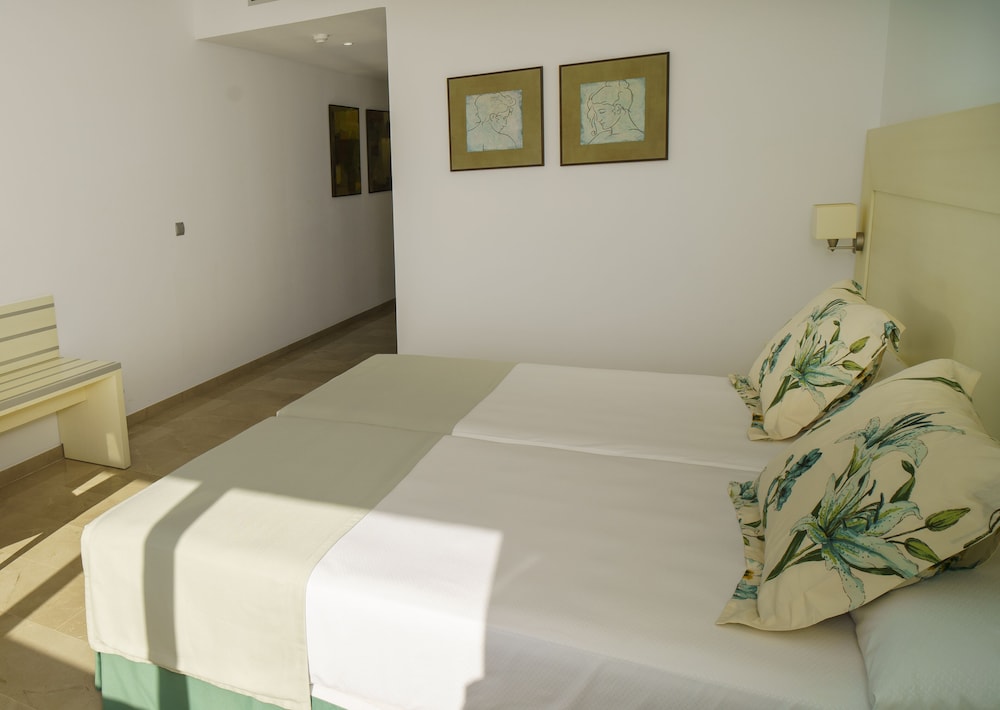 Hotel Senator Aguilas