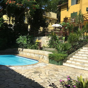 Hotel Pousada Saint Germain cazare Armacao de Buzios