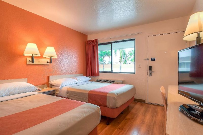 Hotel Motel 6 Los Angeles - El Monte