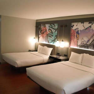 Hotel Aiden Los Angeles Downtown Dragon Gate Inn cazare Los Angeles
