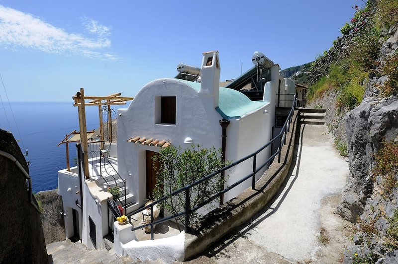 La Casa Del Melograno Bed And Breakfast