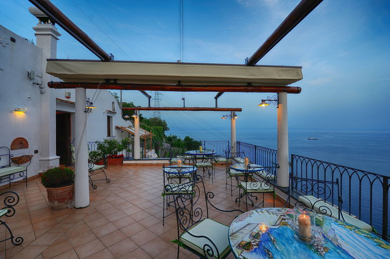 La Casa Del Melograno Bed And Breakfast
