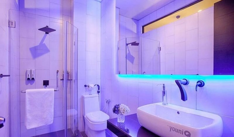 Hotel The Youniq Hotel