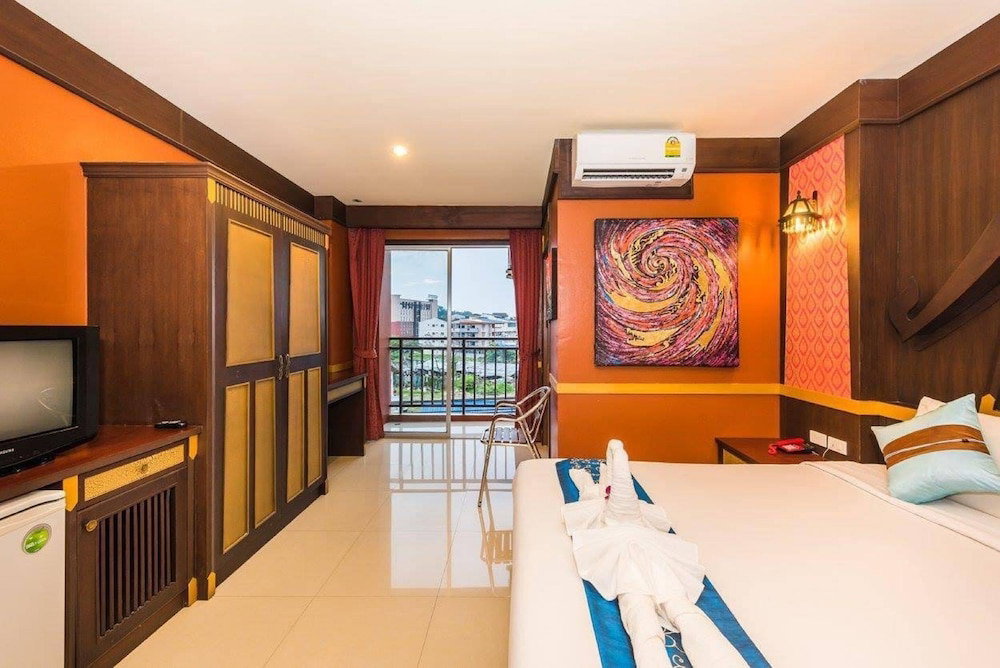 99 Residence Patong