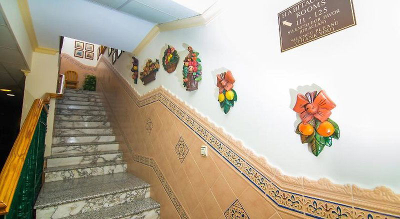 Hotel Los Corchos Hostal